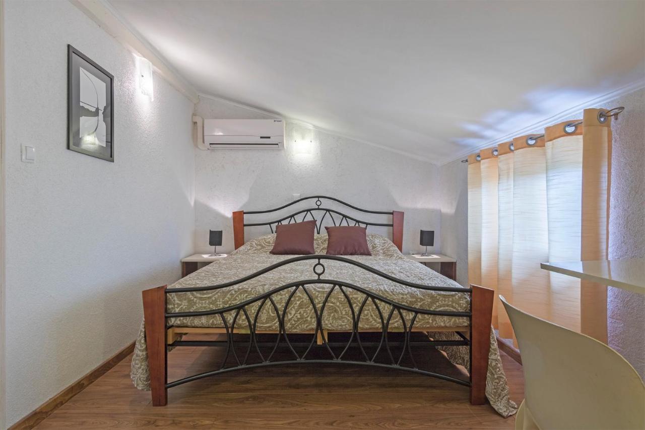 Tar-Vabriga Villa Karina Tar מראה חיצוני תמונה