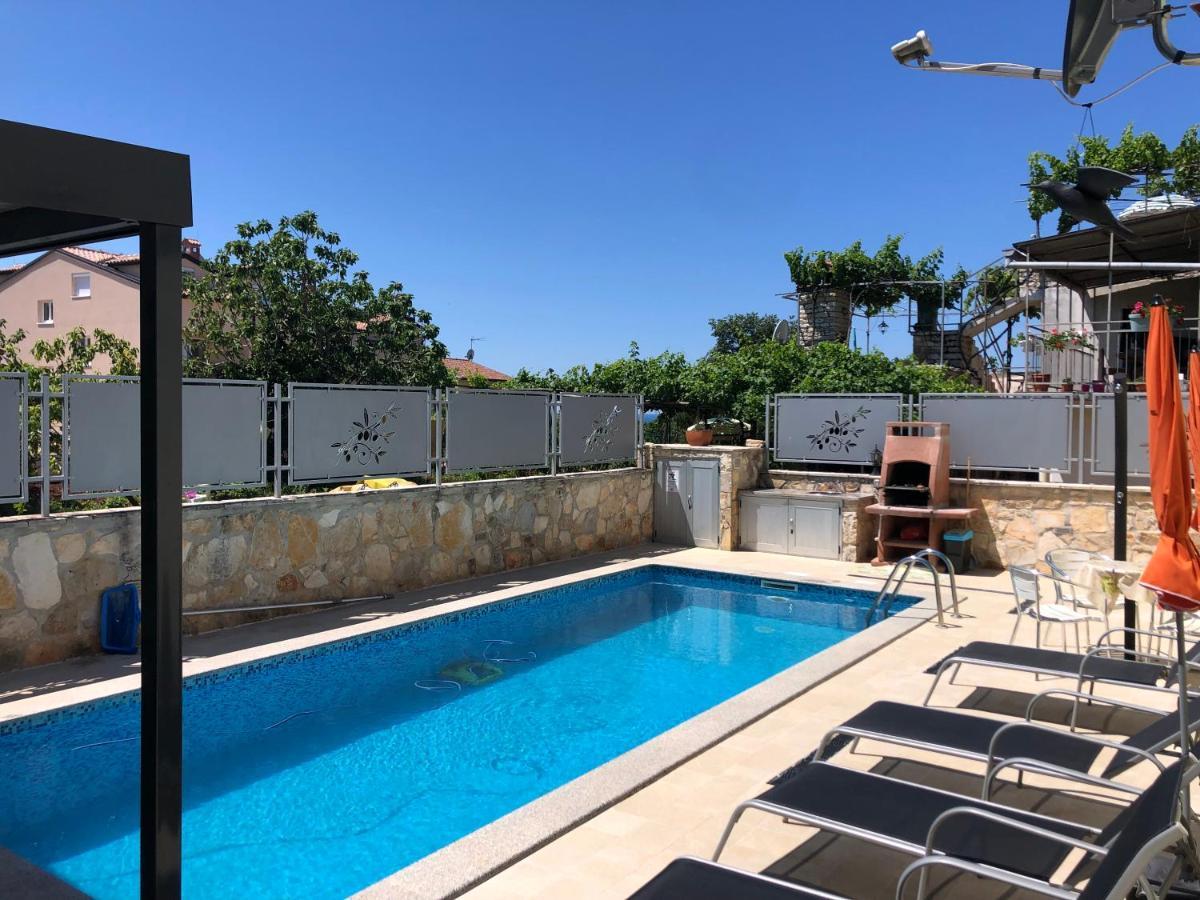 Tar-Vabriga Villa Karina Tar מראה חיצוני תמונה